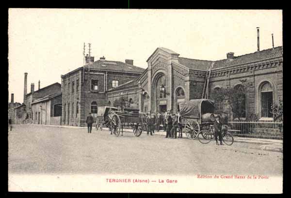 FRANCE, Tergnier, la gare railway station, anim&eacute; (02)