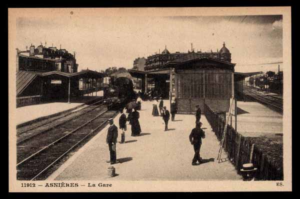 FRANCE, Asnieres, gare, railway station, steam train &agrave; vapeur, anim&eacute; (92)