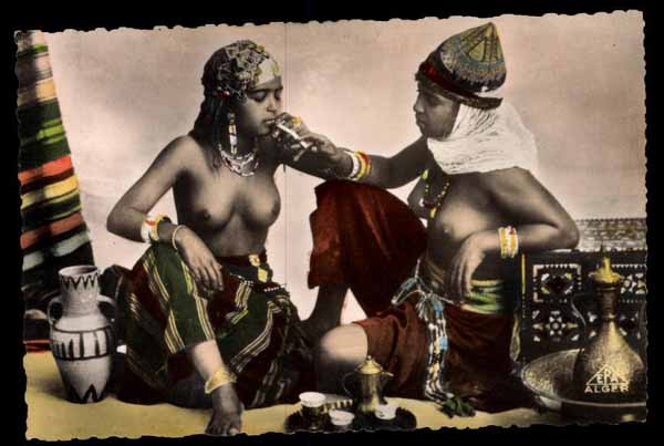 ETNIC NUDE WOMEN smoke, Moorish Types